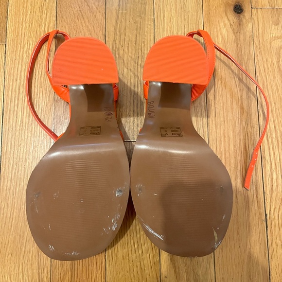 Never worn Call it Spring sandals - Picture 4 of 4